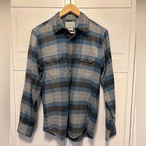 Lucky Brand Men’s Small Size Long Sleeve Button Down Flannel Plaid Shirt
